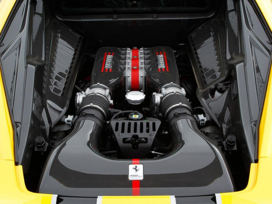  Ferrari 458 Speciale 2014 года  (UK) (фото 2 из 11)